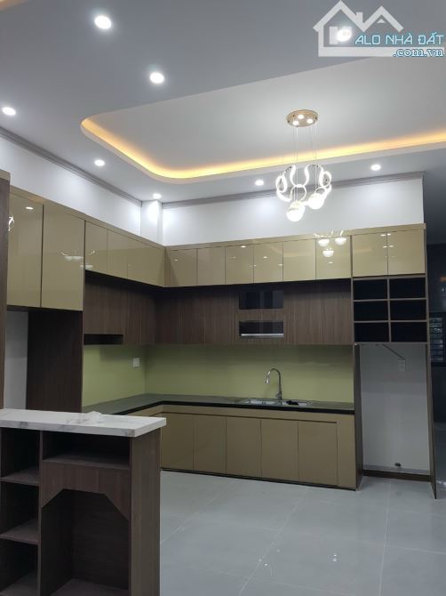 Cần bán gấp căn nhà 1 trệt 1 lầu,p Tân Phong, Biên Hòa. 90 m2 shr thổ cư chỉ 4,3 tỷ - 1