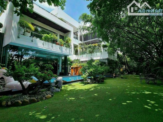 Bán Villa Phổ Quang P.2 Q.Tân Bình - DT: 12mx26m. CN: 312m2 - GPXD: Hầm 7 lầu - Giá: 66 tỷ
