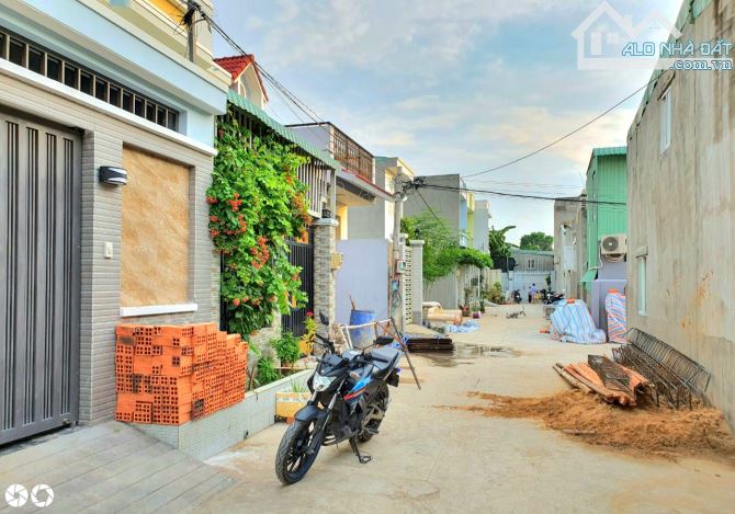 Bán đất Hẻm 189 Đình Phong Phú, TNP B, Quận 9. 64m2 giá 3 tỷ 580
