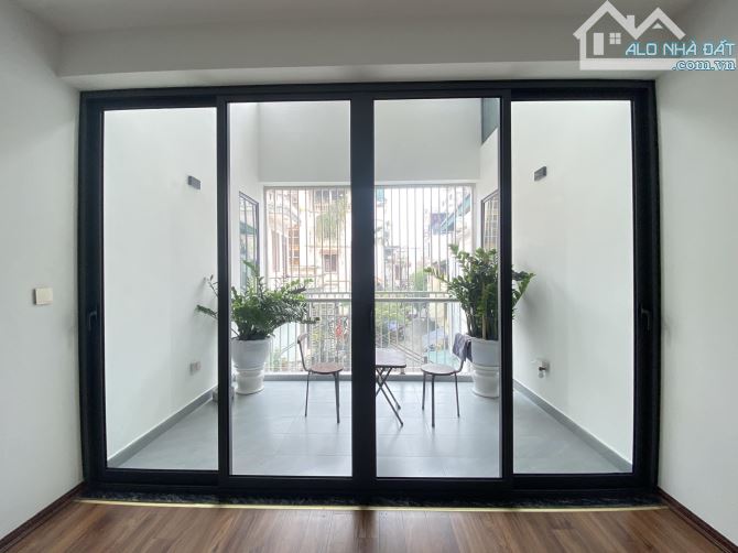 ⚜️ Bán nhà Hoàng Cầu, Đống Đa, 100m2 5T thang máy MT siêu đẹp 18m, Chỉ 38 Tỷ ⚜️ - 4