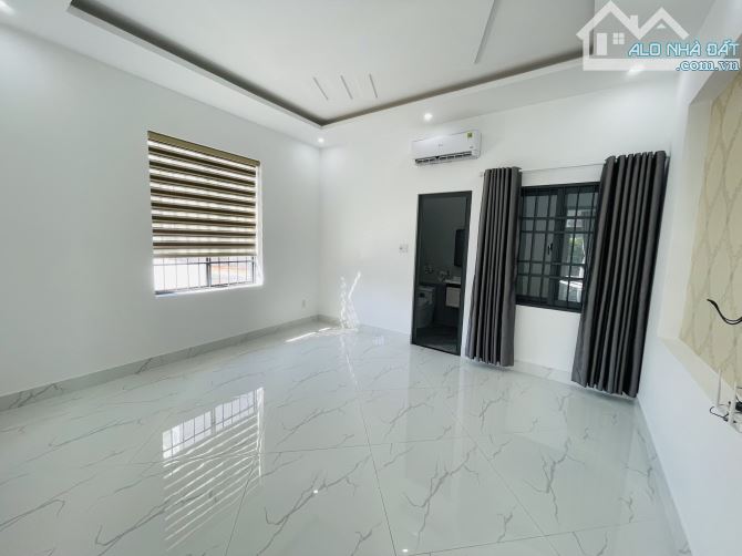 BÁN NHÀ 1 TRỆT 1 LÀU 90M2 HẺM XE HƠI ĐƯỜNG XÔ VIẾT NGHỆ TĨNH GẦN CHỢ GIÁ 5,8 TỶ