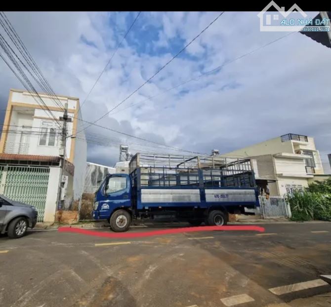 Đất mặt tiền đường Yếu Kiêu, trung tâm TT Liên Nghĩa, Đức Trọng, Lâm Đồng. Diện tích: 10x2