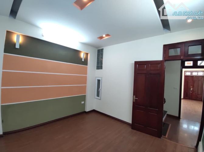 Bán nhà phân lô Bộ Công An ngõ 175 Định Công, 74m2, mặt tiền 5.5m - 3