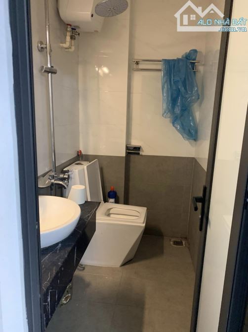 Tôi cần bán liền kề phố Minh Khai 62m2 thang máy MT 10m lô góc hơn 9 tỷ ôtô tránh vỉa hè - 1
