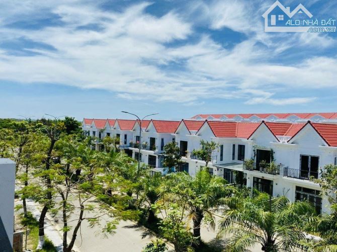 ⛳️⛳️⛳️Nhà 2 tầng có sân vườn Royal Park Huế- Đã có sổ hồng- Đường trước nhà 20m5 - 2