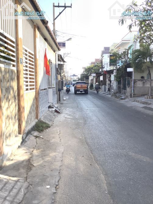 Bán mảnh đất Mặt tiền đường Lê Lợi 786m giá 37 tỷ - phường Hưng Long - TP Phan Thiết - 1