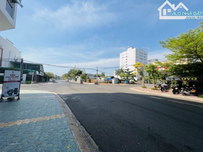 Bán lô góc 2 mặt tiền đường Đào Tấn - 216m2 giá 16 tỷ - phường Phú Thuỷ - TP Phan Thiết - 2
