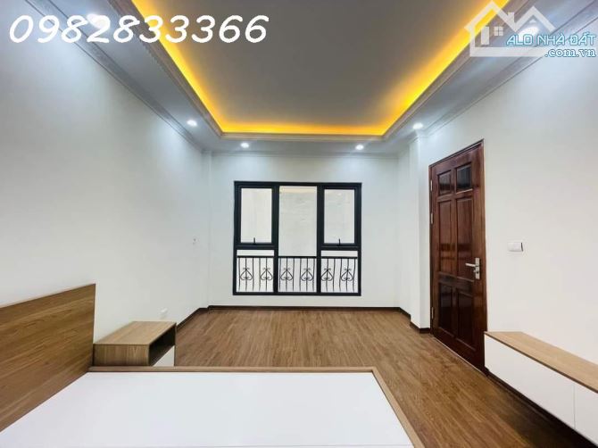 ⚜️ Bán nhà Mặt phố VIP Thái Hà, Đống Đa, 120m2 6T Thang máy, MT 4m, Chỉ 42 Tỷ ⚜️ - 1