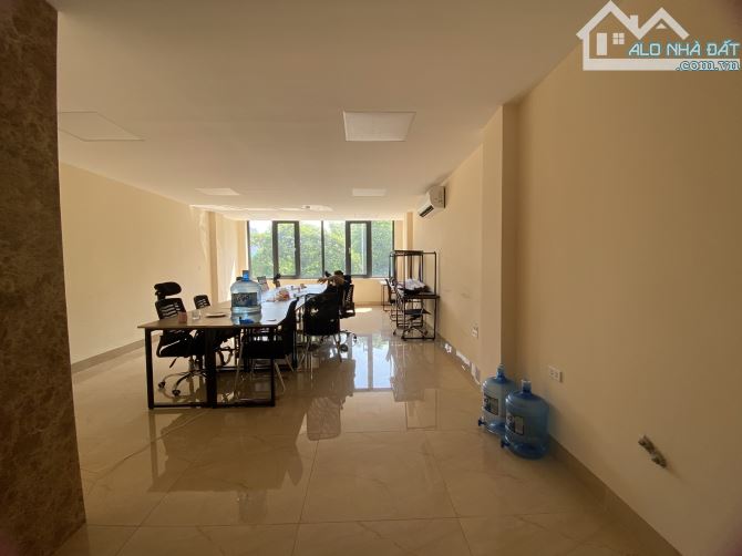 Cho thuê nhà mặt phố Thiên Hiền, Mỹ Đình, Dt 60m2, 7 tầng, thông sàn, nhà đẹp giá tốt - 3