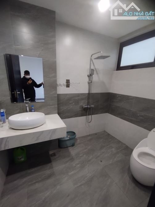 Cho thuê nhà Phạm Tuấn Tài, Nghĩa Tân, Cầu Giấy. DT 75m2, 5 tầng, MT 5.5m, full đồ - 4