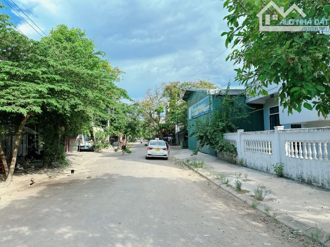 Bán đất 220m2, 2 mặt tiền Nguyễn Phúc Lan, thuộc KQH Kim Long, TP Huế - 1