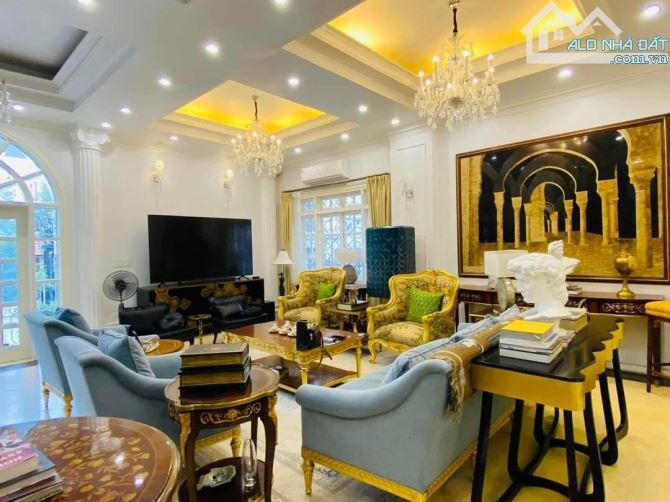 (HIẾM) Bán Biệt Thự Bán Đảo Linh Đàm, 275m2, 5 tầng, giá 70 tỷ - 1