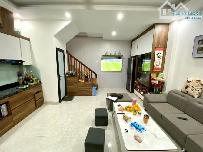 ⚜️ Bán nhà Mặt Phố Nguyễn Trãi, Thanh Xuân, 84m2 C4 MT 5.46m, Chỉ 11 Tỷ ⚜️ - 4