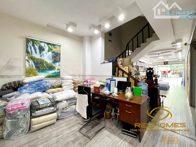 Bán nhà đường Võ Thị Sáu, phường Thống Nhất; 1 trệt 3 lầu 252m2 sàn giá 18 tỷ - 4