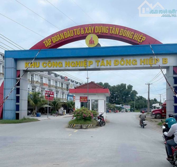 BÁN XƯỞNG KCN TÂN ĐÔNG HIỆP B GẦN MY PHƯỚC TÂN VẠN, DT 4500M2 CÓ NHÀ XƯỞNG 3200M2 , 55 TỈ - 5