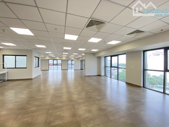 Quận 2( TP Thủ Đức) Cho Thuê Văn Phòng Giá Rẻ, 210m2- 260m2, Sàn Mới,Vuông Vức