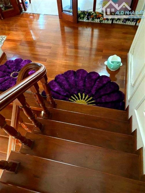 Bán biệt thự đẹp 4 tầng KĐT Văn Khê, 228m2, lô góc, thang máy, kinh doanh tốt, 76 tỷ - 4