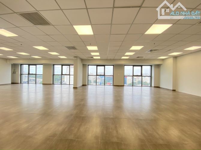 Quận 2( TP Thủ Đức) Cho Thuê Văn Phòng Giá Rẻ, 210m2- 260m2, Sàn Mới,Vuông Vức - 1