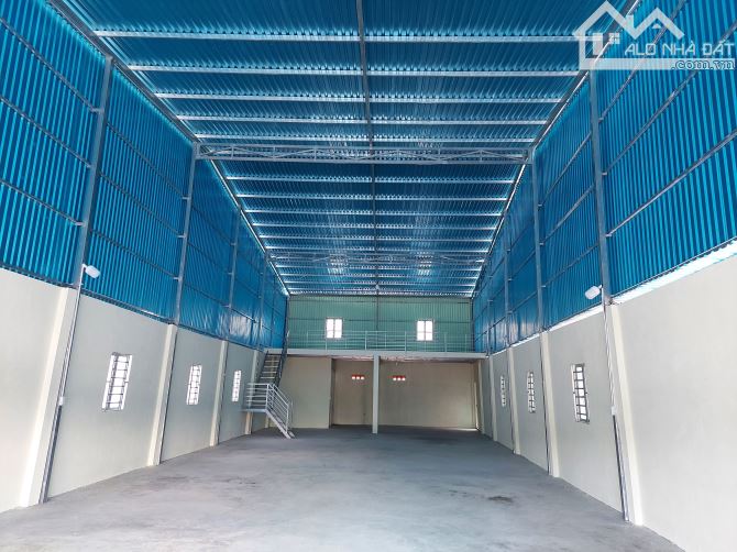 Nhà xưởng cho thuê 500m2 Ngã Tư Ga, An Phú Đông