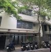 Cho thuê nhà đường Nguyễn Tuân, Thanh Xuân. DT 82m, MT 7m, 5 tầng nhà mới có thang máy. Gi
