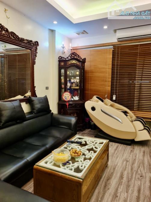 ⚜️ Mặt đường Giải Phóng, Sát Ngã Tư Vọng, DT rộng 186m2 5T Xây Tòa VIP, Siêu rẻ 20.5 Tỷ ⚜️ - 3