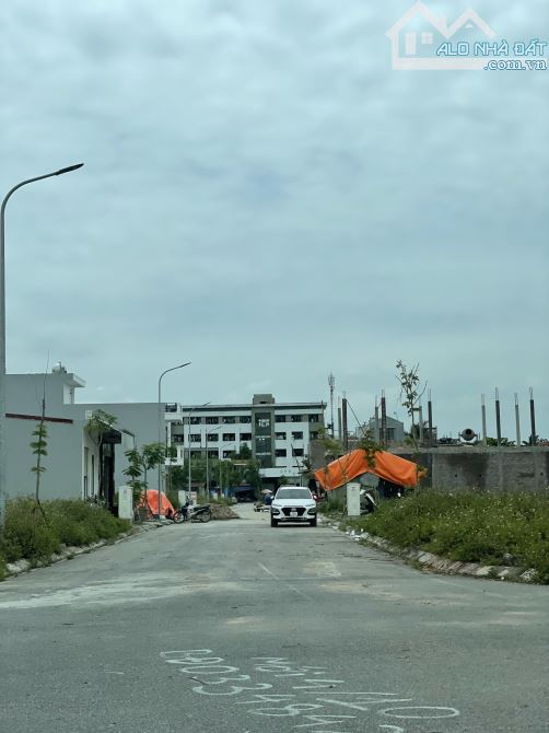 Bán lô góc siêu hiếm đường 30m khu phân lô Đống Chuối, Hùng Vương, Hồng Bàng, Hải Phòng - 5
