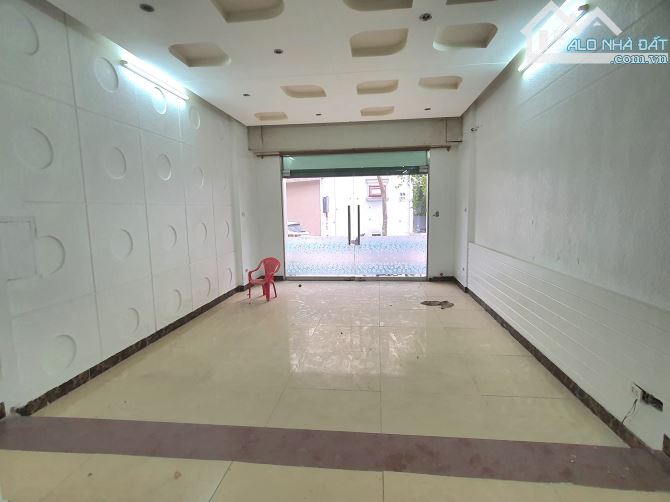 ⚜️ Bán Biệt Thự Làng Việt Kiều Châu Âu, Hà Đông, 80m2 4T MT 4.5m, Chỉ 16.8 Tỷ ⚜️ - 2
