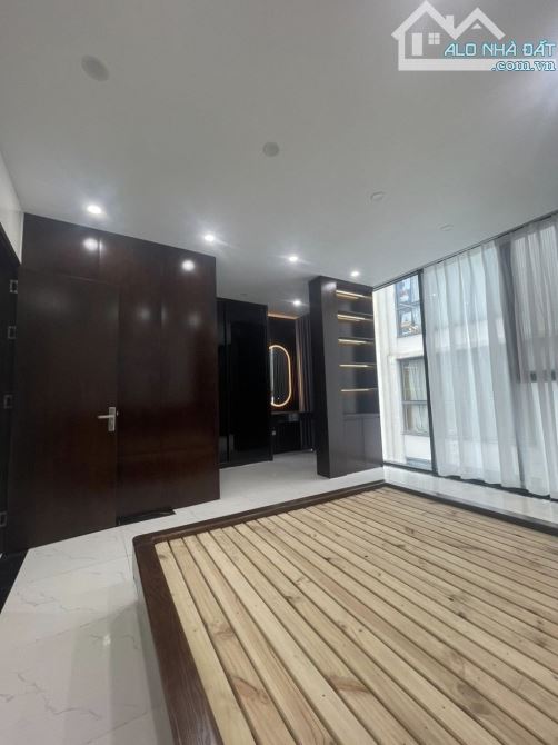 ⚜️ Bán Tòa Văn phòng Mặt Phố Nguyễn khang, Cầu Giấy, 55m2 6T, MT 6m, Chỉ 17.6 Tỷ ⚜️ - 4