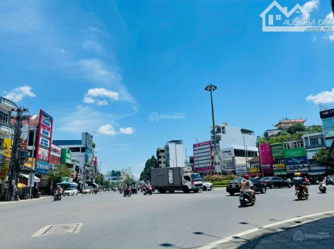 Bán Nhà Mặt Tiền Phù Đổng TT Khu Bàn Cờ TP Nha Trang. Gần Biển, Chợ Xớm Mới. Sổ Đỏ HC.