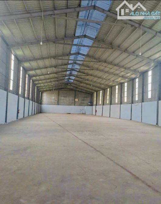 Kho xưởng 750m² Thuận An BD đường cont , điện 3fa sx đa ngành nghề