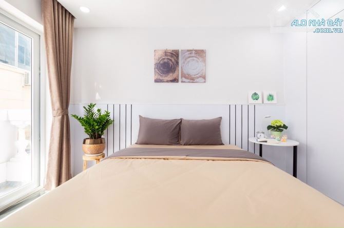 Cho thuê khách sạn CHDV tại Phú Mỹ Hưng, căn góc, số MT đường Phạm Thái Bường, CĂN GÓC