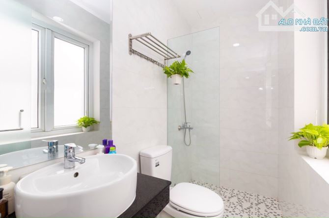Cho thuê khách sạn CHDV tại Phú Mỹ Hưng, căn góc, số MT đường Phạm Thái Bường, CĂN GÓC - 4