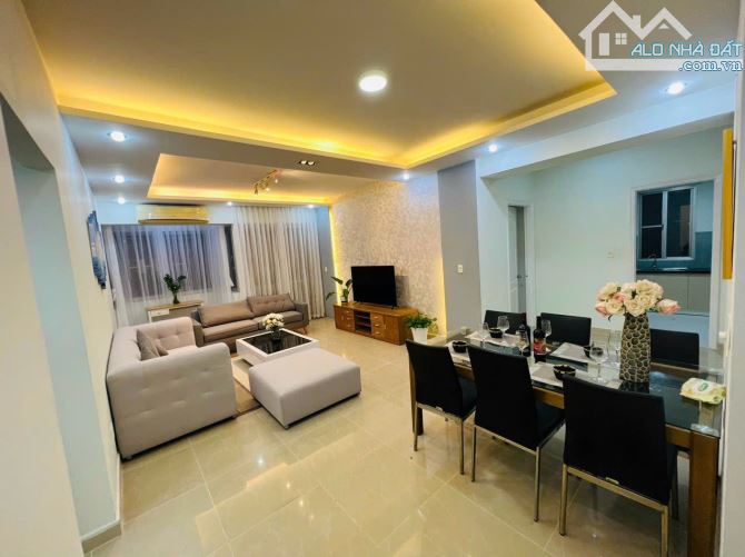 Cho thuê căn hộ Mỹ Khánh 4, DT 118m2, 3 phòng ngủ, nội thất mới giá 18 triệu/tháng