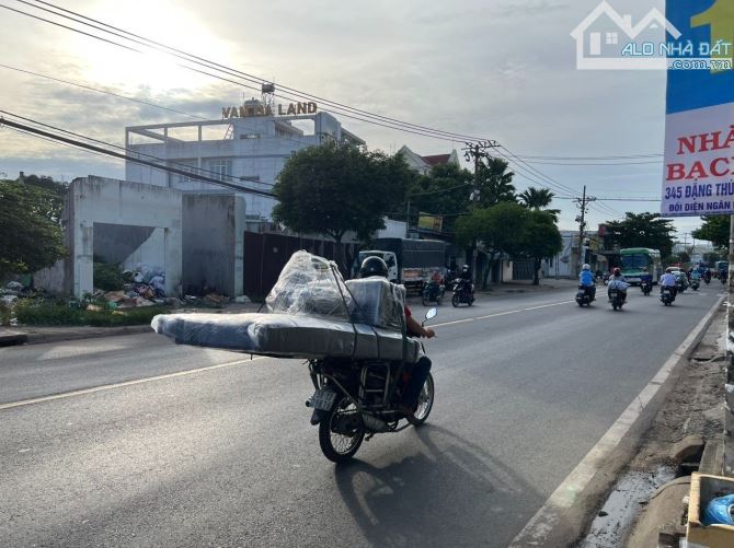 Bán lô đất 2400m2 mặt tiền Lê Văn Khương, xã Đông Thạnh, Hóc Môn
