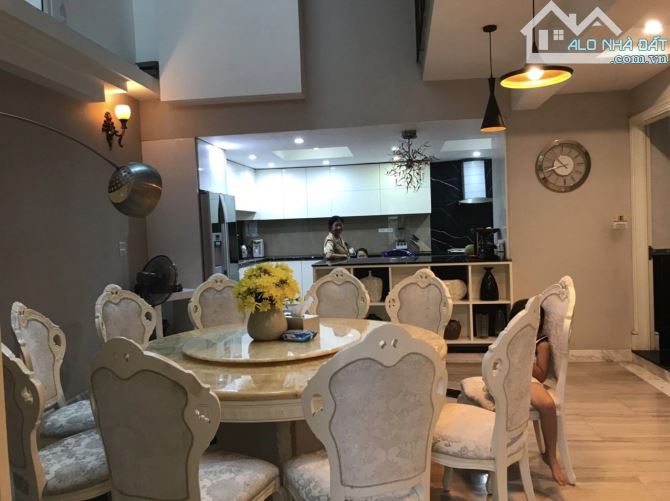 ⚜️ Bán Biệt Thự Cửa Bắc, Ba Đình, 170m2 5T MT 8.5m, Chỉ 50 Tỷ ⚜️ - 1