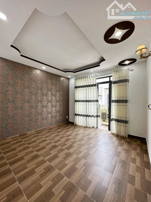 BÁN NHÀ BÌNH TÂN - HẺM XE TẢI TRÁNH - 66M2 - 4 TẦNG MỚI ĐẸP LUNG LINH CHỈ NHỈNH 6 TỶ - VÀI - 2
