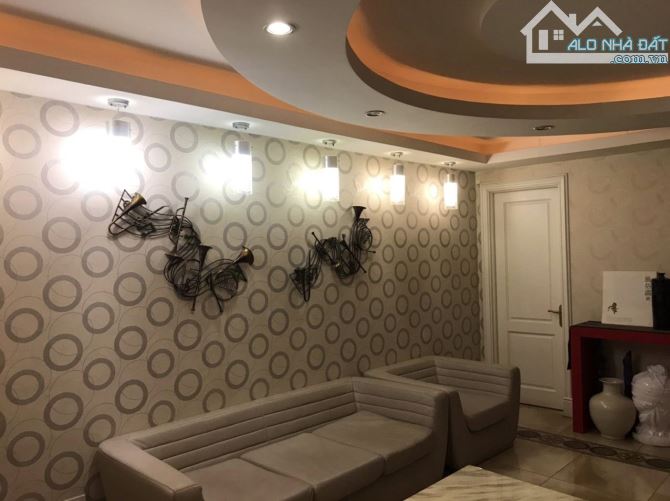 ⚜️ Bán Biệt Thự Cửa Bắc, Ba Đình, 170m2 5T MT 8.5m, Chỉ 50 Tỷ ⚜️ - 4