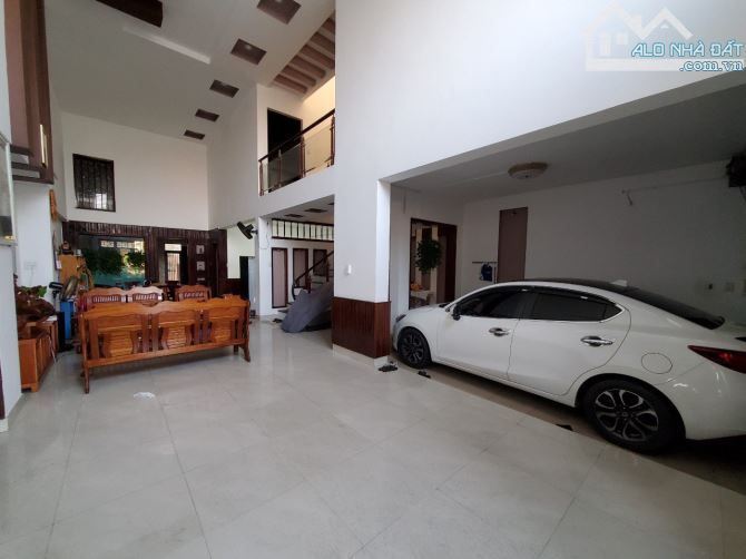 Bán biệt thự biển 3 tầng Võ Nguyên Giáp, 187m2 ngay Furama Resort, Khuê Mỹ 26.8 tỷ - 2