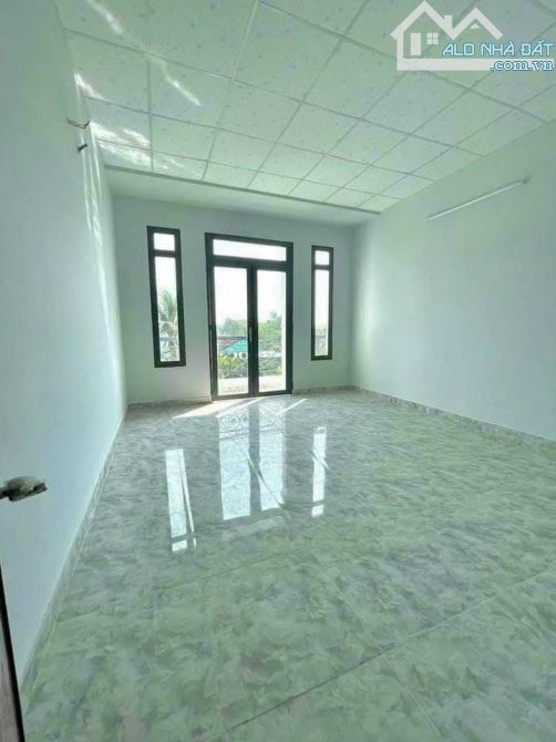 Bán nhà Xã Long Trạch, Huyện Cần Đước, L.A; Dt 96m2, 1 lầu; gần KCN Cầu Tràm - 7