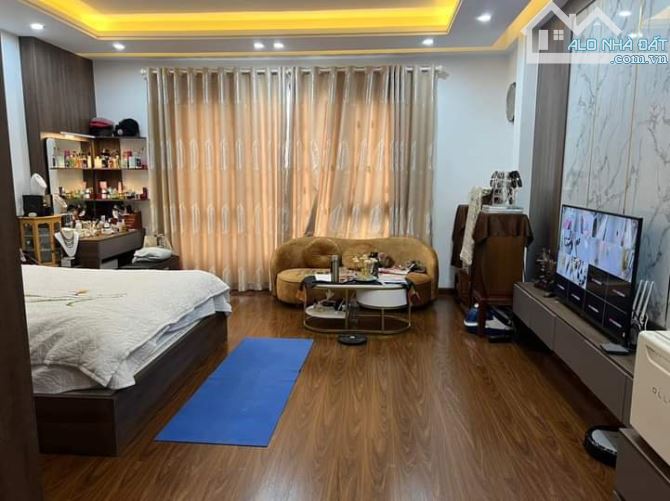 BÁN NHÀ NGHĨA ĐÔ LÔ GÓC, Ô TÔ CHẠY VÒNG QUANH, 2 MẶT NGÕ Ô TÔ, KINH DOANH. - 1