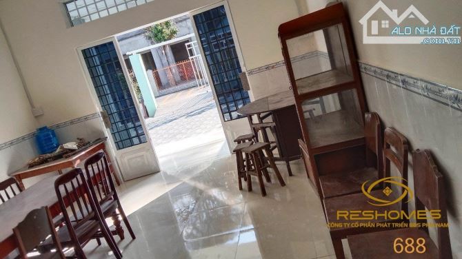 Nhà bán 279m2 Bình Hoà mặt tiền 32m giá chỉ 2,25 tỷ có nhà cấp 4 và view sông mát mẻ - 3