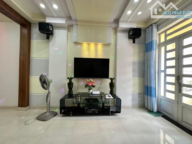 Bán nhà hẻm nhựa 6m LÊ QUANG ĐỊNH, P. 11, Bình Thạnh, 400m2. Giá 21.5 Tỷ - 1