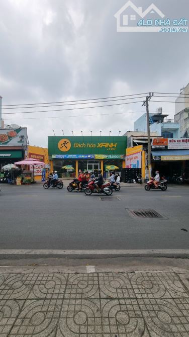 Cần bán nhà mặt tiền đường Hòa Bình, Phường 5, Quận 11, Hồ Chí Minh- Diện tích: 14x41m - 4