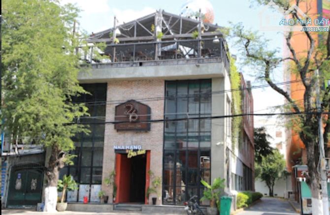 Bán nhà mặt tiền đường Thái Nguyên - trung tâm Nha Trang.