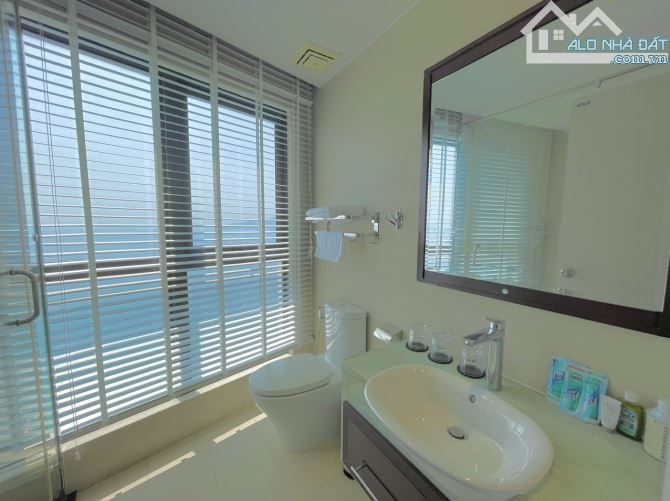 Cần Bán Nhiều Căn Hộ Gold Coast Nha Trang View Biển Sát Đường Trần Phú - 4
