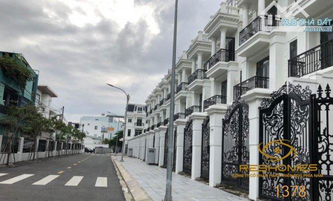 CHO THUÊ BIỆT THỰ 1T3L NGAY KDC QUANG VINH GIÁ 22TR/THÁNG