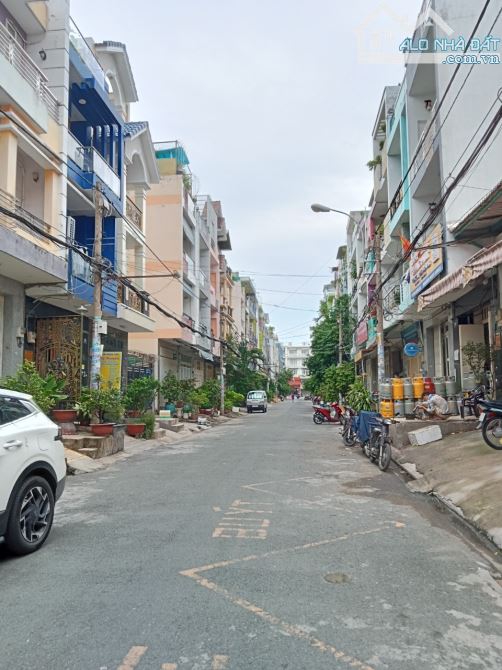 Nhà đẹp 5pn, 5wc đường số 74 p10 q6 (khu Bình Phú) 4x17 68m2 giá chỉ 11 tỷ - 2