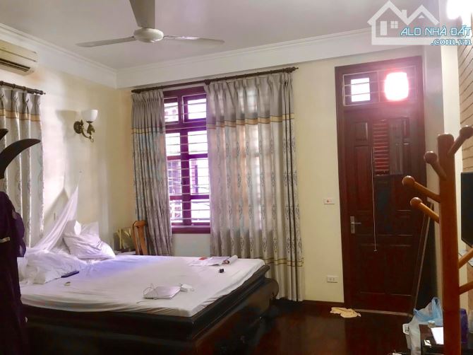 Bán nhà phân lô ngõ 104 Định Công, 65m2, 22 tỷ - 3