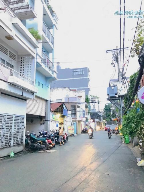 Lô Đất chuẩn đẹp Bùi Đình Túy, Xe Tải Thông , 7x20m ,Xây Hầm 6 Tấm , Giá chỉ 15,5 Tỷ TL