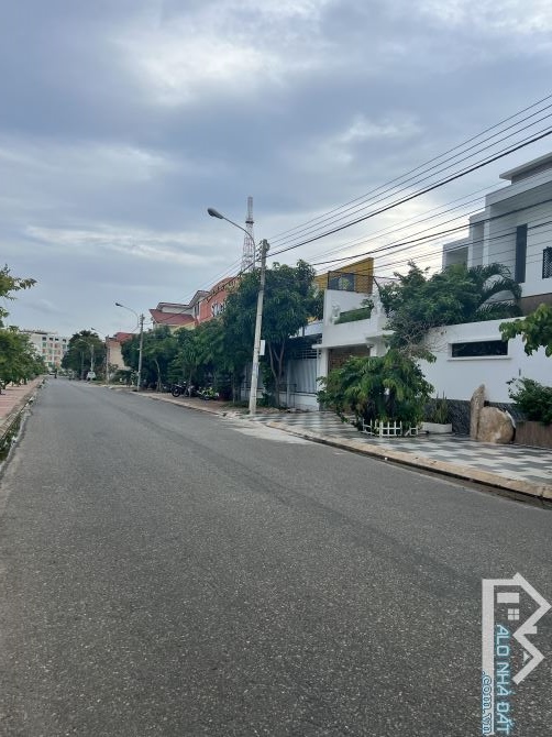 💥Bán căn Biệt thự đường Trần Quỳnh - 300m2 giá 13 tỷ - phường Xuân An - TP Phan Thiết - 1